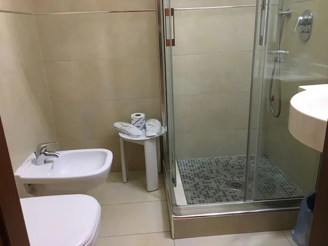 غرفة مفردة، Hotel Aurora 14/15