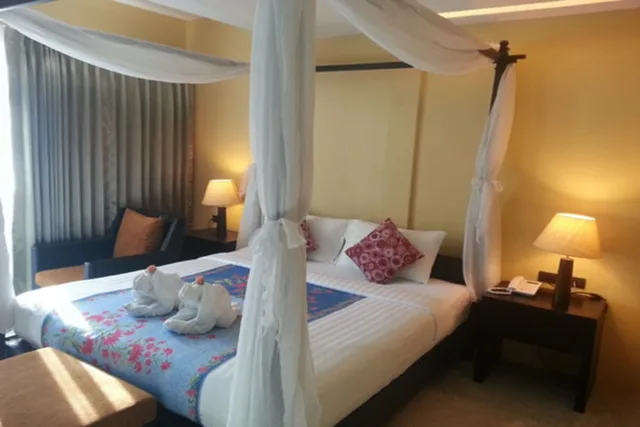 غرفة سوبيريور بسرير كينج، Baan Phuanda Phuket 4/10