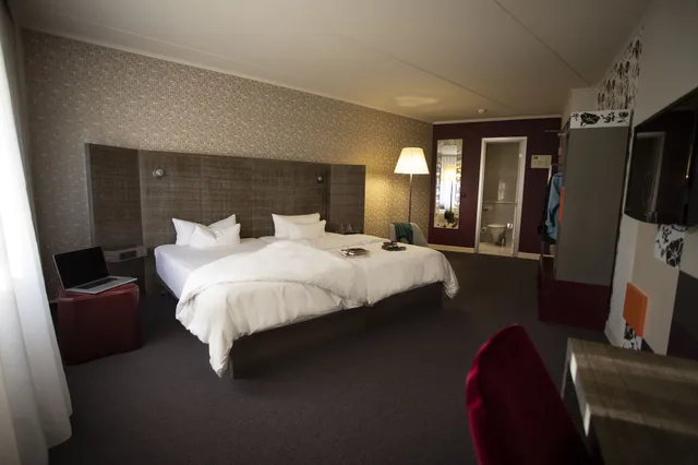 Plus, Penta, King Bed، PENTAHOTEL WIESBADEN 4/6