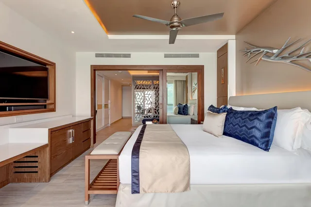 جناح فاخر بإطلالة على البحر، Royalton CHIC Cancun, An Autograph Collection (ex Royalton Cancun) 3/4