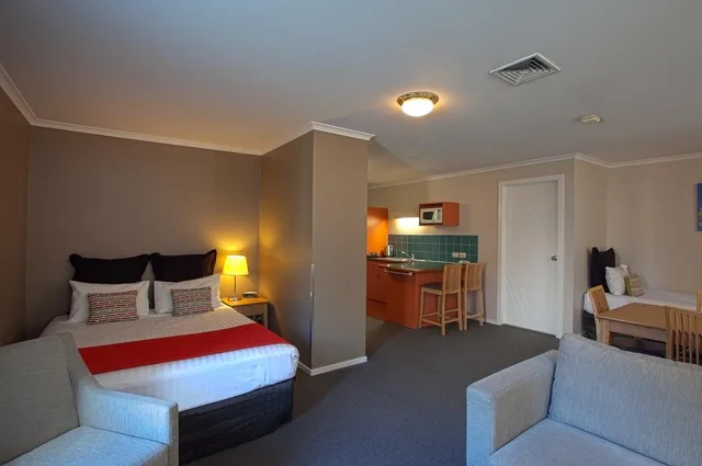 Family Suite, Serviced، Hobart Waterfront Apartments 3/5