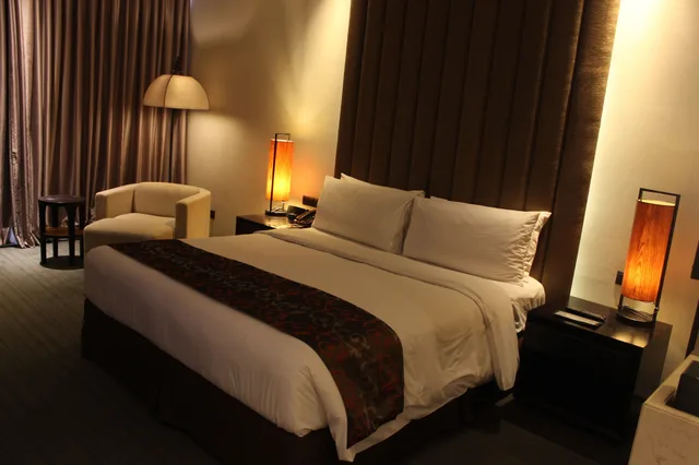 غرفة ديلوكس بسريرين منفصلين، Po Hotel Semarang 1/5