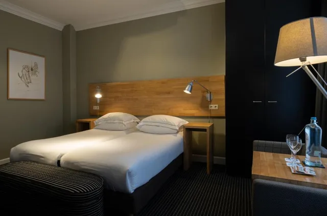 غرفة تنفيذية، Catalonia Hotel Vondel Amsterdam 4/5