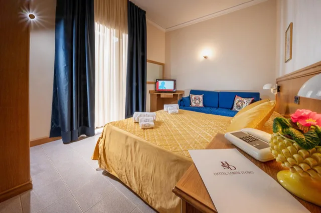 غرفة ثلاثية، Hotel Sabbie d Oro 10/10