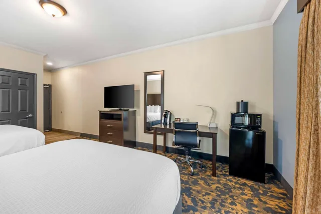 غرفة بسريرين كوين، Best Western Brentwood 1/4