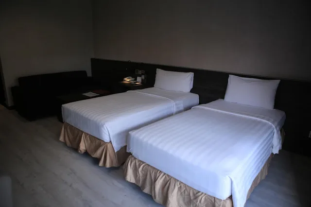 غرفة ديلوكس بشرفة، Grand Kuta Hotel Residence 2/3