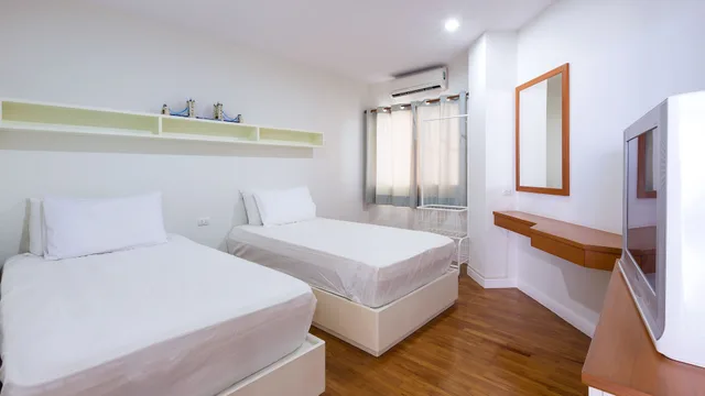 2 Bedrooms, Apartment, Double and Twin Beds, Sea View, Baan Poolom Beachfront Condominium 1/7