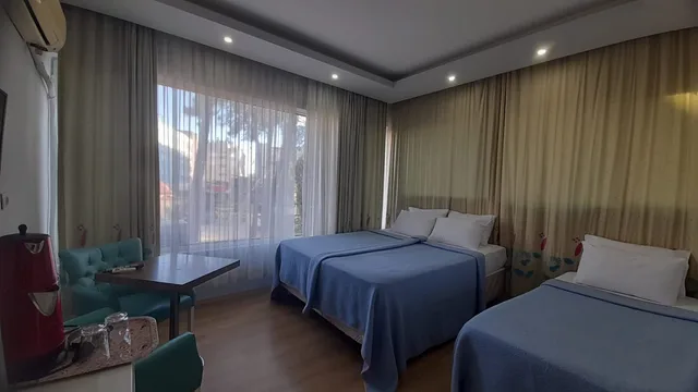 غرفة ثلاثية، Gvar Apart Otel 3/3