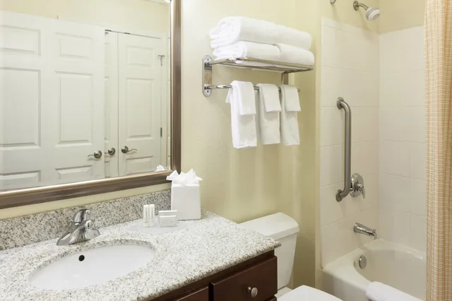 1 Bedroom, Suite, King Bed, Sofa, Towneplace Suites Texarkana 3/6