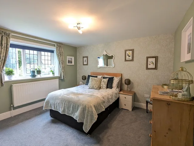 غرفة قياسية بسرير كوين بإطلالة على الحديقة، The Agent S House Bed Breakfast 3/6