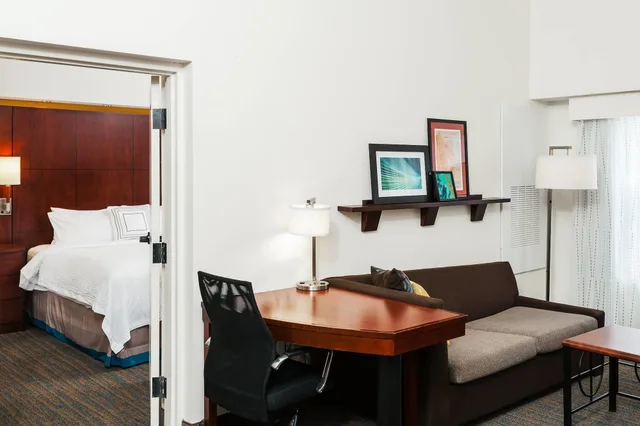 استوديو بسرير كينج مع أريكة، Residence Inn Orlando Airport 6/6
