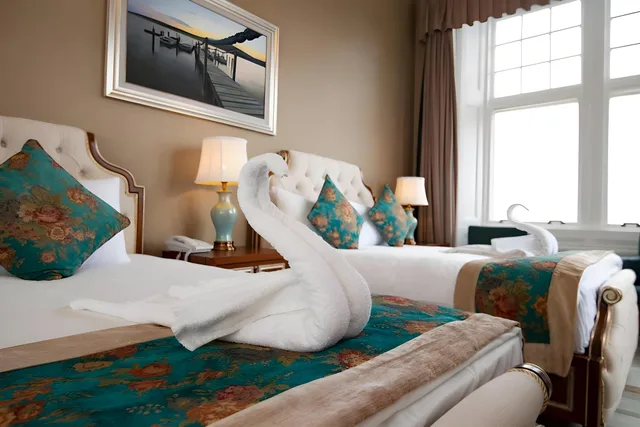 غرفة عائلية رباعية بسريرين مزدوجين، Glenburn Hotel 1/1