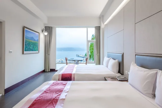 غرفة سوبيريور رباعية بسريرين مزدوجين بإطلالة على البحيرة، Shui Yang Boatel 3/10