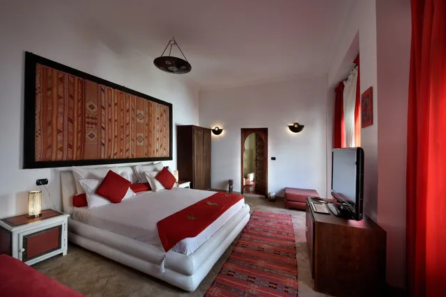جناح بسرير مزدوج، Riad Les Ammonites 1/5