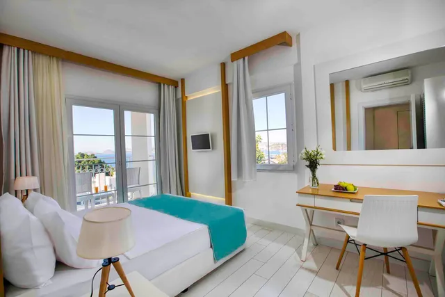 Family Anex Room (Balcony or Terrace)، Labranda Tmt Bodrum Resort Hotel 4/8