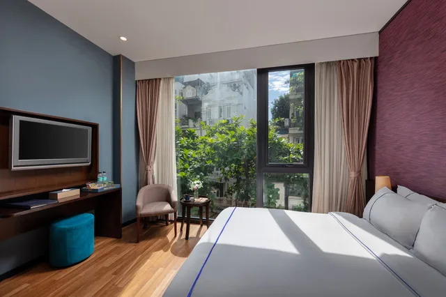 غرفة جونيور بسرير كينج بإطلالة على المدينة، Oriana Boutique Hotel 2/7
