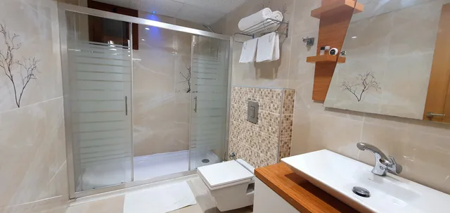 غرفة قياسية بسريرين منفصلين، Bulvar Hotel 6/6