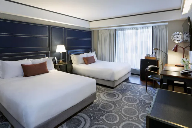 غرفة سوبيريور رباعية، The Liberty, A Luxury Collection Hotel, Boston 1/4