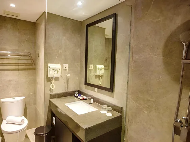 Grand, Deluxe, Hotel Suni Abepura 1/1