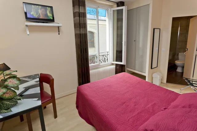 غرفة بسرير مزدوج، Hipotel Belgrand Edith Piaf 7/10
