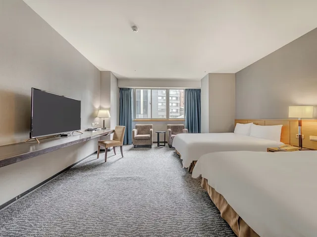 غرفة ديلوكس رباعية بسريرين كوين، Guide Hotel Taipei Chongqing 3/7