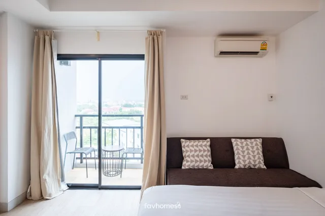 غرفة سوبيريور بسرير كينج بإطلالة على المدينة، The Corner Lodge 7/10