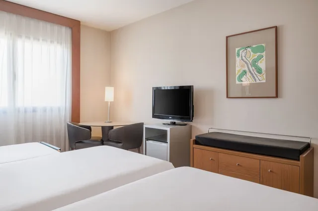 غرفة قياسية بثلاثة أسرّة، Ac Hotel Murcia 2/4