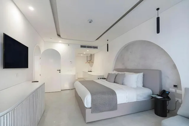 جناح تنفيذي بسرير كينج بمسبح خاص، White Hills Resort 1/1