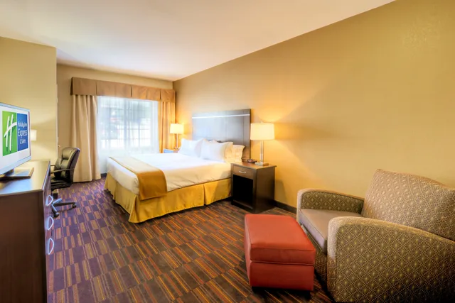 جناح لذوي الإعاقة، Holiday Inn Express And Suites Granbury 1/4
