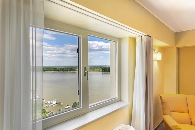 Sky, Suite, River View, Balcony، Vega Hotel 7/8