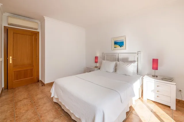 2 Bedrooms, Town House, Double and Twin Beds، Jardim Da Meia Praia 6/9