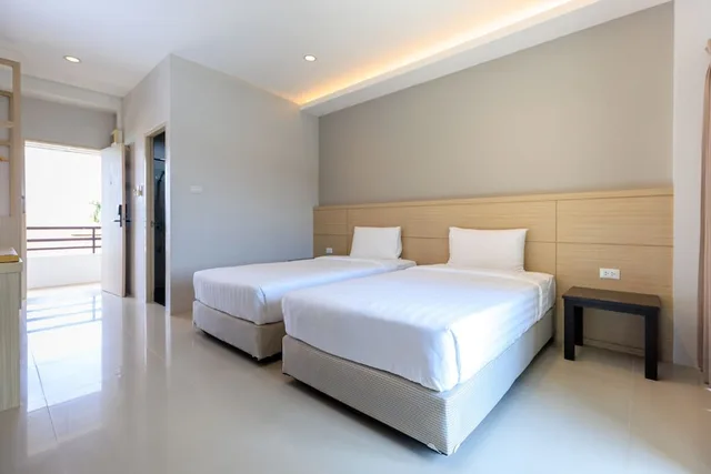 Standard, Twin Beds, Baan Phor Phan Hotel 1/8