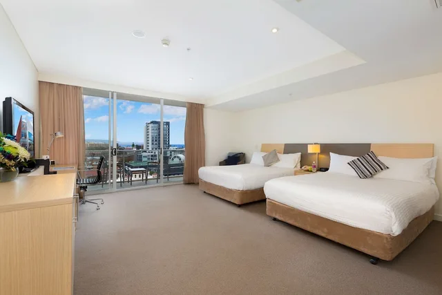 غرفة تنفيذية بسريرين كوين بشرفة، Sage Hotel Wollongong 1/10