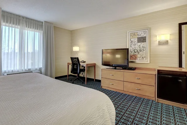 استوديو بسرير كينج، Fairfield Inn Suites By Marriott Edison South Plainfield 2/3