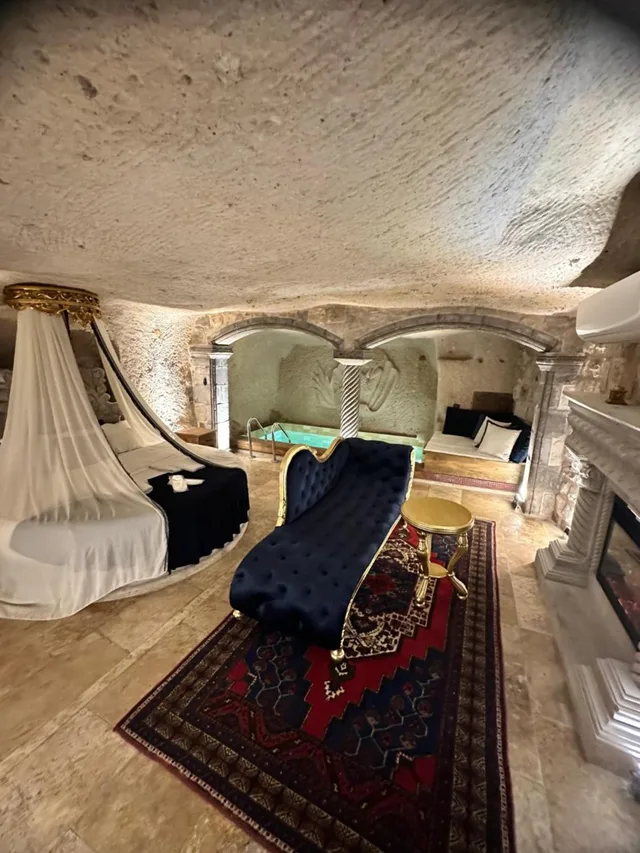 Cave, Luxury, Private Pool، Wish Cappadocia 3/6