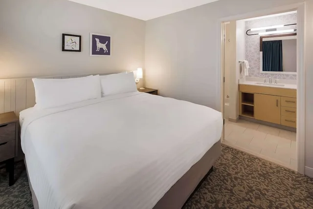 جناح بسريرين مزدوجين بغرفة نوم واحدة، Sonesta ES Suites Andover Boston 2/5