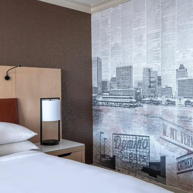 غرفة بسرير كينج بإطلالة على المدينة في طابق مرتفع، Baltimore Marriott Waterfront 3/7