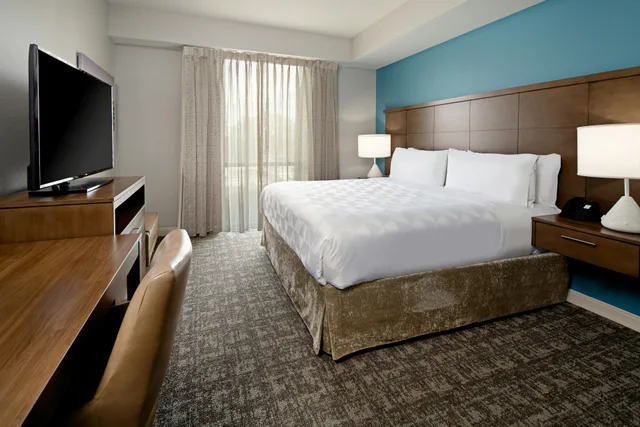 جناح استوديو بسرير كوين، Staybridge Suites Long Beach Airport 3/8