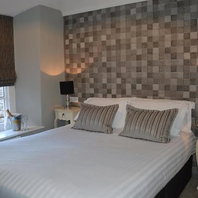 Snug, Double Bed، Lakes Hotel and Spa (ex The Burnside Hotel and Spa) 1/5