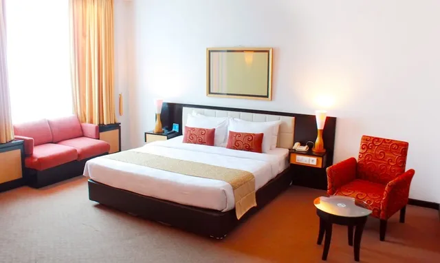 غرفة سوبيريور بسرير كينج، Grand Jatra Hotel Pekanbaru 2/6