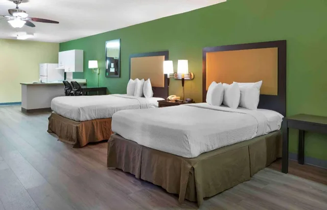 غرفة ديلوكس بسريرين مزدوجين لذوي الإعاقة، Extended Stay America Minneapolis - Maple Grove 1/8