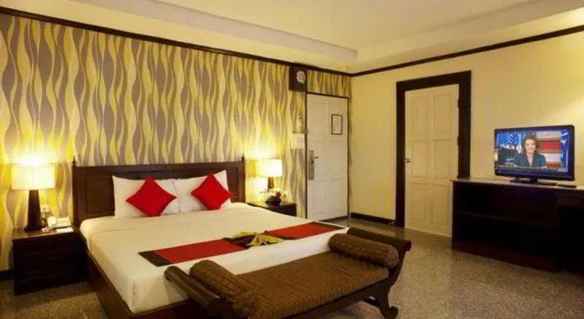 غرفة سوبيريور بسرير كينج، Royal Peninsula Hotel 1/2