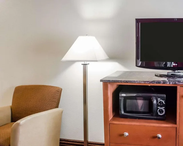 غرفة قياسية بسرير كوين وسرير كوين، Hotel Hanna 2/2