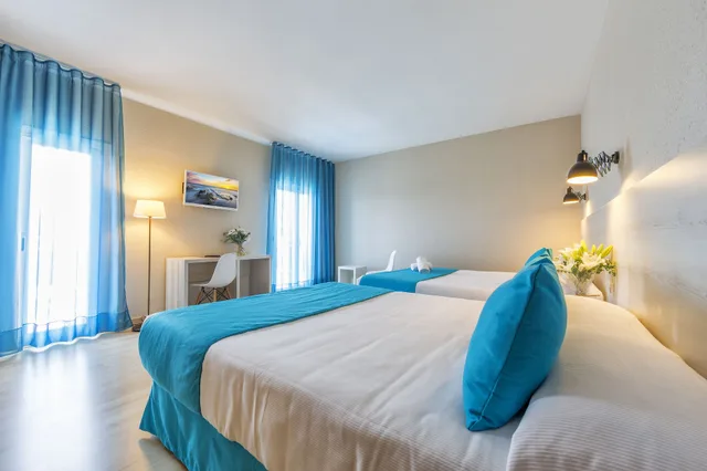 غرفة ثلاثية بسرير مزدوج، Alegria Maripins Hotel 2/6