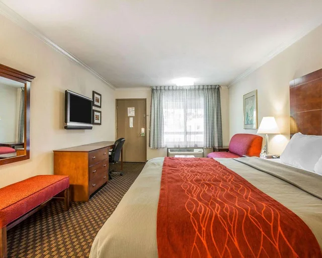 غرفة بسرير كينج، Hyland Inn near Pasadena Civic Center 2/5