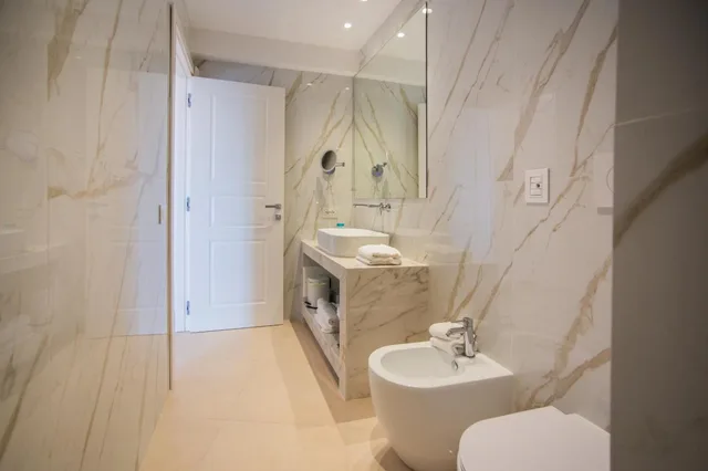 غرفة ديلوكس بسرير مزدوج بإطلالة على البحر، Pagoda Hotel Residence 4/5