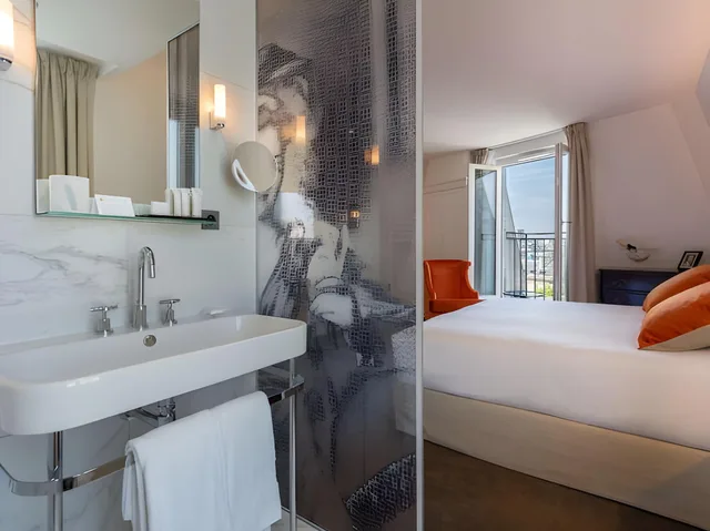 جناح ملكي جونيور بسرير مزدوج، HOTEL LA COMTESSE 2/2