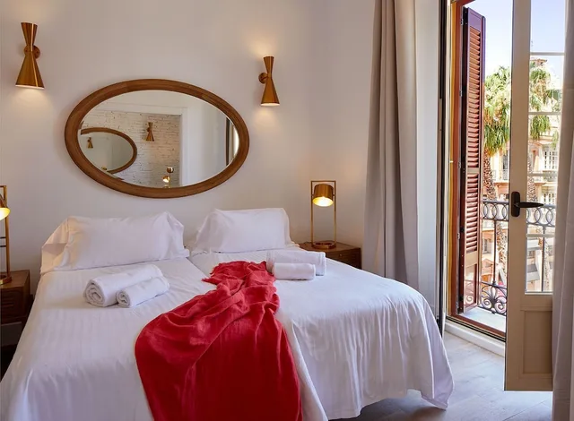 شقة بريميوم بأربعة أسرّة بشرفة بغرفتي نوم، Lodgingmalaga Plaza de La Constitucion 1/3