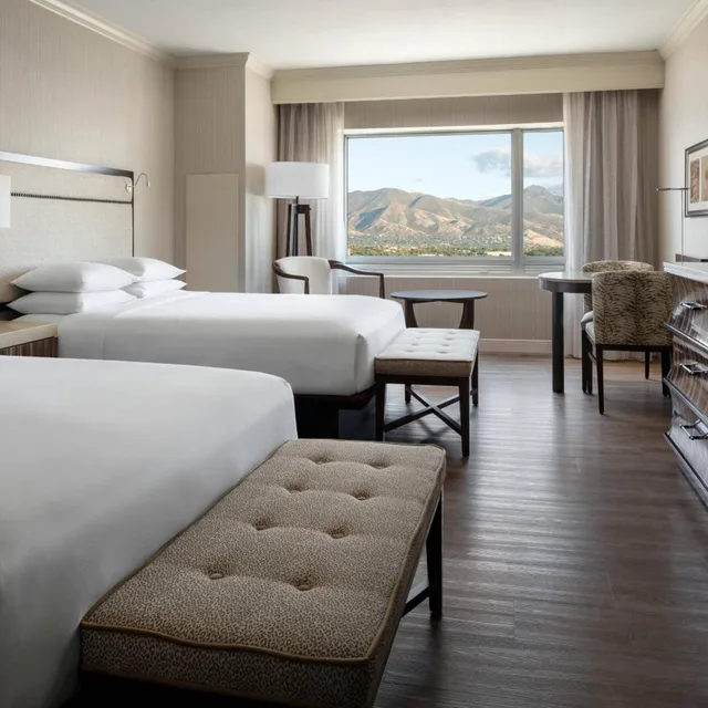 Room, 2 Queen Beds, Salt Lake City Marriott City Center 5/9
