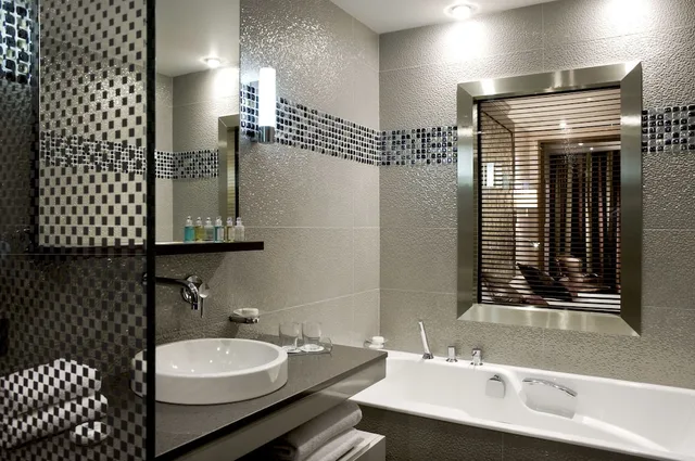 غرفة بريستيج بسريرين منفصلين بإطلالة على البحر، Le Grand Hotel Des Thermes 3/3